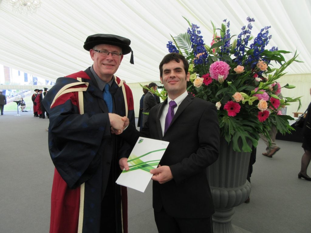 Dr Nigel Crook, Head of Department of Computing and Communication Technologies, presenting the award to 
